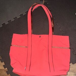 Lululemon Athletica Coral Travel Bag
